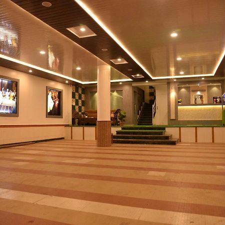 Hotel Disha Palace Shirdi Ngoại thất bức ảnh