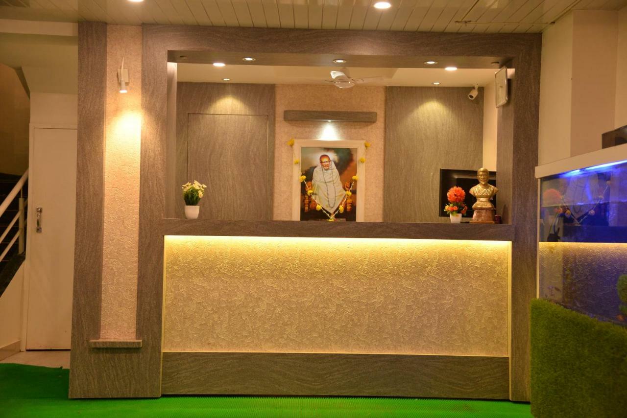 Hotel Disha Palace Shirdi Ngoại thất bức ảnh