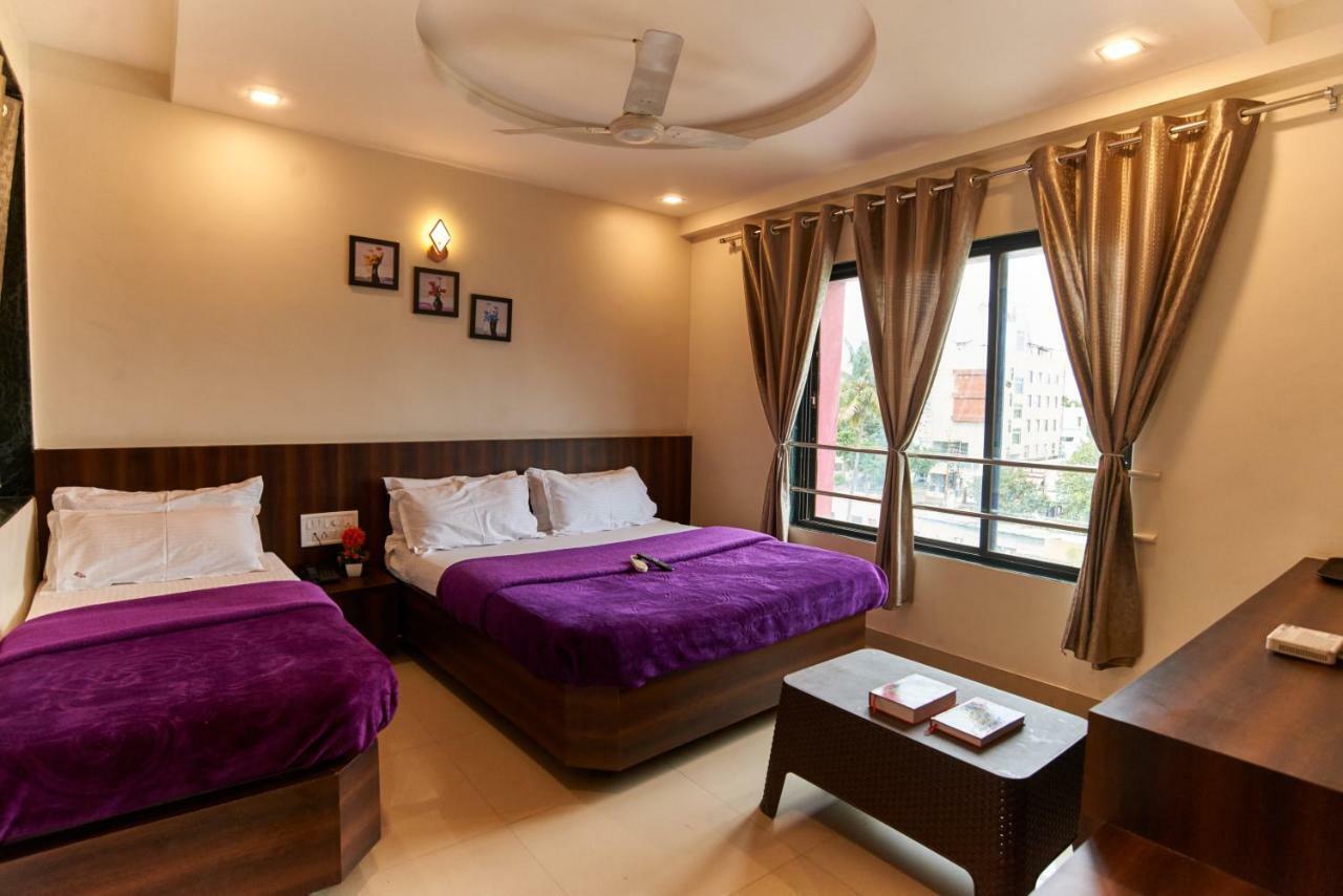 Hotel Disha Palace Shirdi Ngoại thất bức ảnh