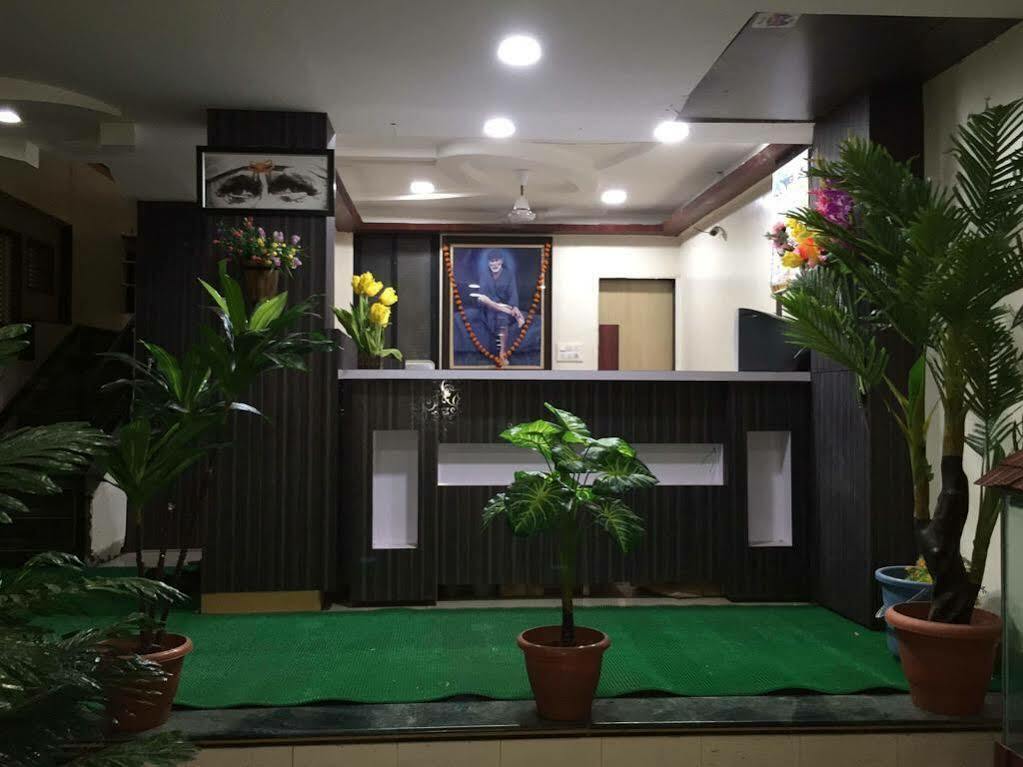 Hotel Disha Palace Shirdi Ngoại thất bức ảnh